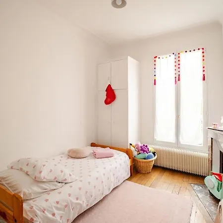 Duplex Spacieux, 10 Min De Paris Apartment