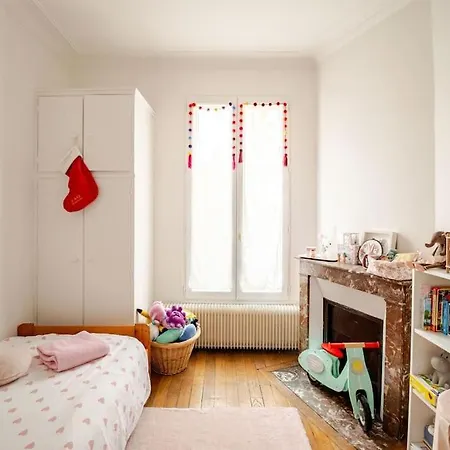 Duplex Spacieux, 10 Min De Paris Apartment Puteaux