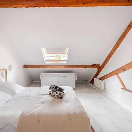 Duplex Spacieux, 10 Min De Paris Puteaux